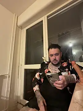 Snapshot of lope85540 chatting on 02-14-25, 04:47 lope85540 online show from 02-14-25, 04:47