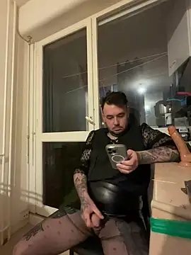 Snapshot of lope85540 chatting on 03-14-25, 04:43 lope85540 online show from 03-14-25, 04:43