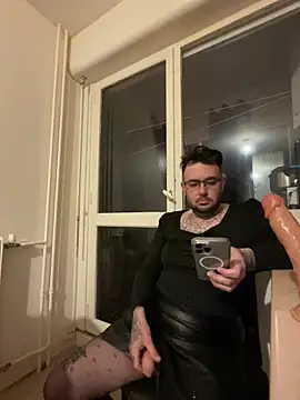 Snapshot of lope85540 chatting on 03-22-25, 04:56 lope85540 online show from 03-22-25, 04:56