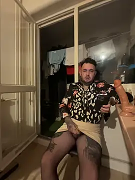 Snapshot of lope85540 chatting on 09-17-25, 04:03 lope85540 online show from 09-17-25, 04:03