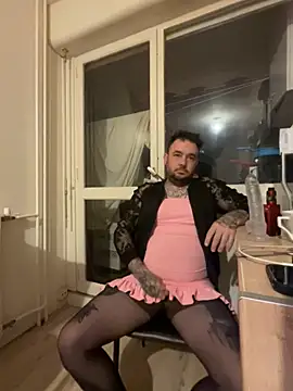 lope85540 online show from 11-26-25, 04:46