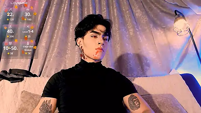 Mathew stardust online show from 10-31-25, 01:50