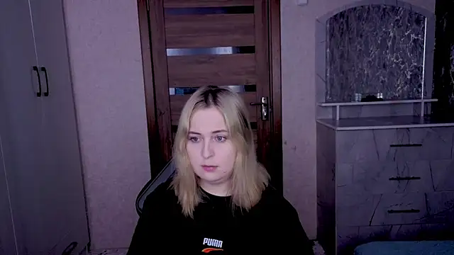 Kristy-Max online show from 02-22-26, 10:52