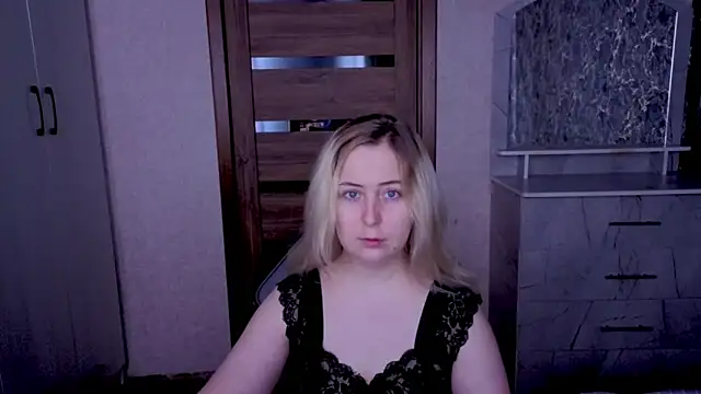 Kristy-Max online show from 06-27-26, 11:54