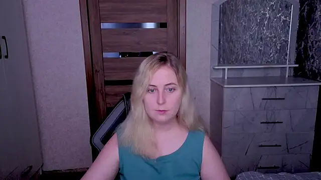 Kristy-Max online show from 06-29-26, 05:03