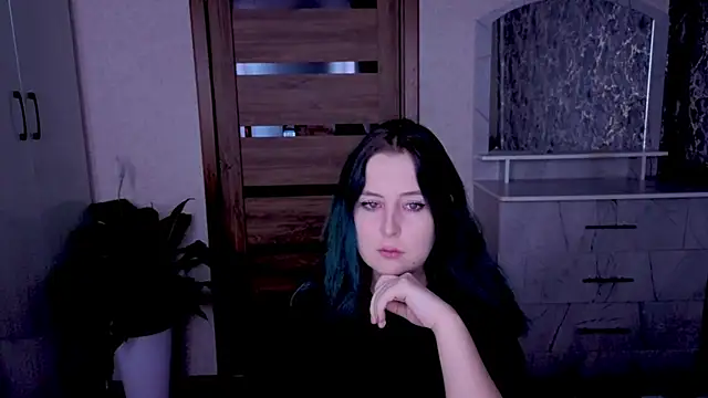 Kristy-Max online show from 07-06-26, 08:00