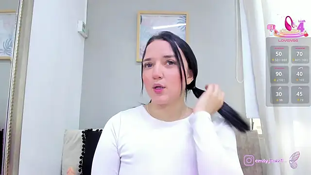  EmilyJireh  online show from 04-13-26, 07:41