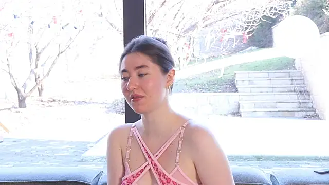 Snapshot of GentleSparkMay chatting on 12-21-24, 09:44 GentleSparkMay online show from 12-21-24, 09:44