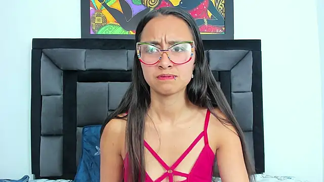 tatiana valencia online show from 01-08-25, 06:20