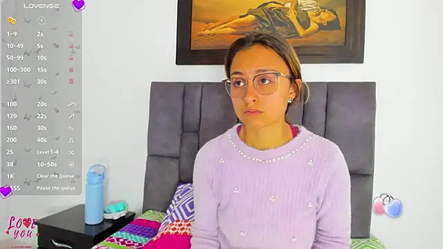 tatiana valencia online show from 06-15-26, 12:18