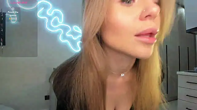  cometoseeme  online show from 02-06-25, 05:40