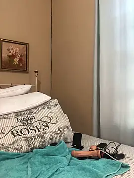 Snapshot of niccki3 chatting on 02-05-25, 06:56 niccki3 online show from 02-05-25, 06:56