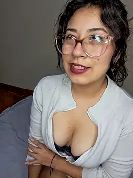 MishuColfer online show from 09-13-25, 04:56