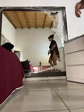 Snapshot of Alexa_Miss chatting on 10-25-25, 06:57 Alexa Miss online show from 10-25-25, 06:57