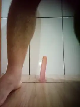 Snapshot of roladuraPr chatting on 02-15-25, 06:55 roladuraPr online show from 02-15-25, 06:55