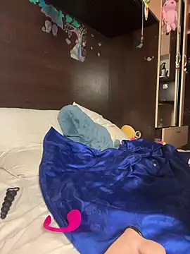 Snapshot of lonelycrystal chatting on 01-07-25, 07:59 lonelycrystal online show from 01-07-25, 07:59