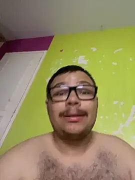 Snapshot of wulfgar5677 chatting on 09-24-25, 12:25 wulfgar5677 online show from 09-24-25, 12:25