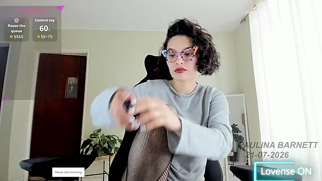 paulinabarnett- online show from 07-21-26, 02:30