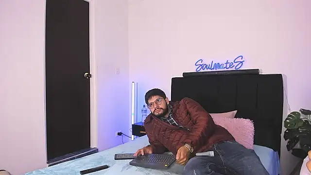 -soulmate-s online show from 02-18-26, 02:02