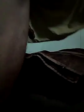 AussieMark73 online show from 12-25-24, 07:02