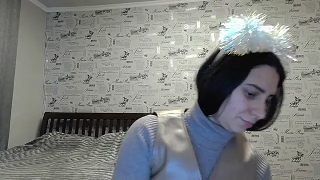 Snapshot of Kashtanka_ chatting on 12-24-24, 12:33 Kashtanka online show from 12-24-24, 12:33