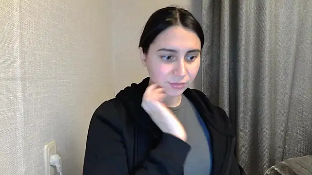 Snapshot of Kashtanka_ chatting on 12-30-24, 12:31 Kashtanka online show from 12-30-24, 12:31