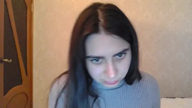 Snapshot of Kashtanka_ chatting on 02-20-25, 03:19 Kashtanka online show from 02-20-25, 03:19
