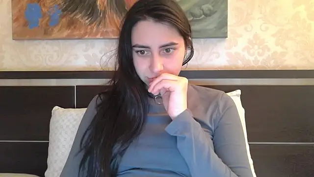 Snapshot of Kashtanka_ chatting on 02-21-25, 05:20 Kashtanka online show from 02-21-25, 05:20