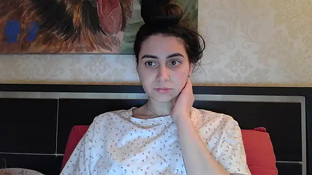 Snapshot of Kashtanka_ chatting on 03-10-25, 04:46 Kashtanka online show from 03-10-25, 04:46