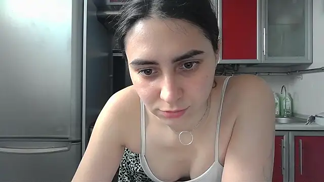 Snapshot of Kashtanka_ chatting on 03-12-25, 06:29 Kashtanka online show from 03-12-25, 06:29