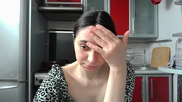 Snapshot of Kashtanka_ chatting on 03-17-25, 06:29 Kashtanka online show from 03-17-25, 06:29