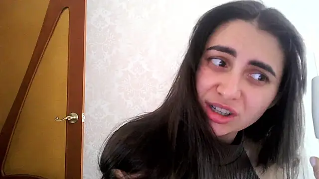 Snapshot of Kashtanka_ chatting on 09-12-25, 06:46 Kashtanka online show from 09-12-25, 06:46
