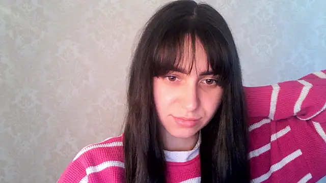 Snapshot of Kashtanka_ chatting on 10-13-25, 06:46 Kashtanka online show from 10-13-25, 06:46