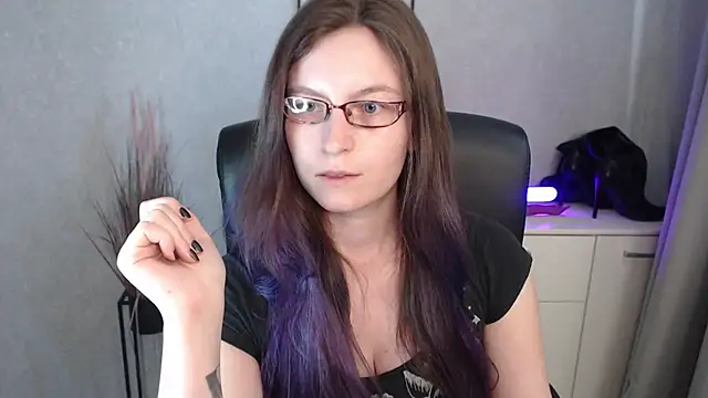 emmaxDelight online show from 11-07-25, 01:22