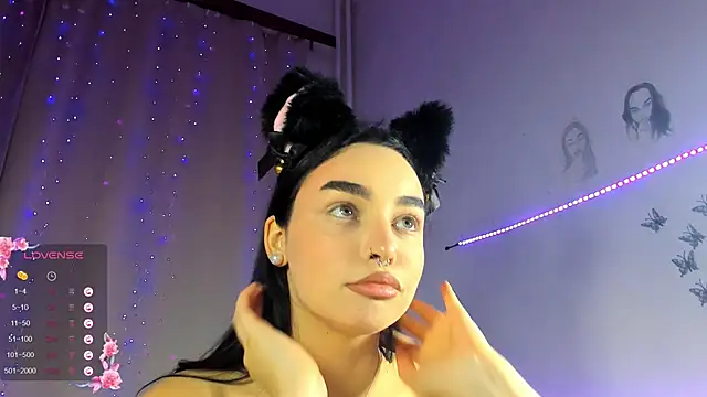 Snapshot of meg_foxy chatting on 12-04-24, 10:08 meg foxy online show from 12-04-24, 10:08