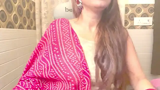 Snapshot of Your_Sassy_Goddess chatting on 02-18-25, 06:47 Your Sassy Goddess online show from 02-18-25, 06:47