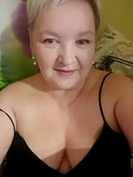 Snapshot of ForgetMeNot50 chatting on 03-02-25, 11:31 ForgetMeNot50 online show from 03-02-25, 11:31