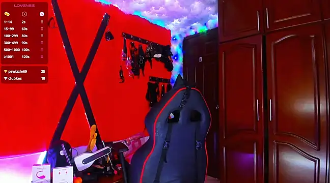 Snapshot of AliciaChelios chatting on 03-10-25, 03:34 AliciaChelios online show from 03-10-25, 03:34