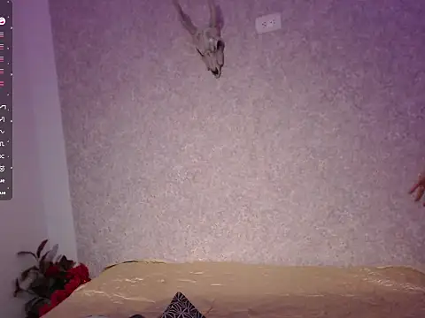 Snapshot of AliciaChelios chatting on 02-02-26, 07:23 AliciaChelios online show from 02-02-26, 07:23