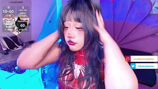 toky doll online show from 12-14-25, 03:23