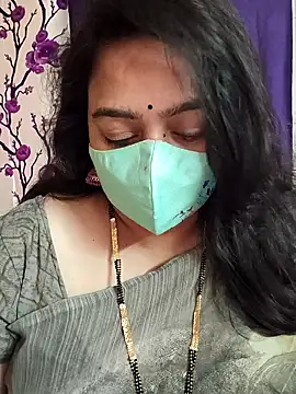 neelu-hoty online show from 01-12-25, 12:49