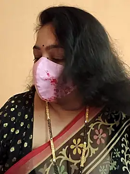 neelu-hoty online show from 02-24-25, 12:37