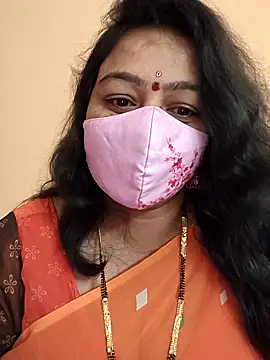 neelu-hoty online show from 03-07-25, 04:11