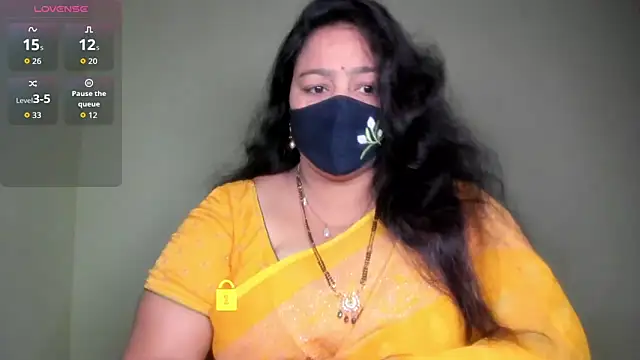 Snapshot of neelu-hoty chatting on 07-02-26, 12:00 neelu-hoty online show from 07-02-26, 12:00