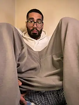 Snapshot of indosmoke chatting on 01-01-25, 05:54 indosmoke online show from 01-01-25, 05:54