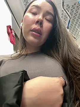 Asian Asami online show from 01-01-25, 03:03