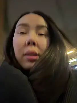 Asian Asami online show from 01-02-25, 06:23