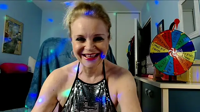 sexyjennyeu online show from 10-10-25, 07:46