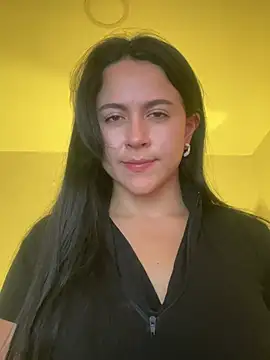 CoralineKam1 online show from 02-23-25, 09:37