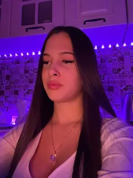 Snapshot of EricaWalls chatting on 12-12-24, 09:26 EricaWalls online show from 12-12-24, 09:26